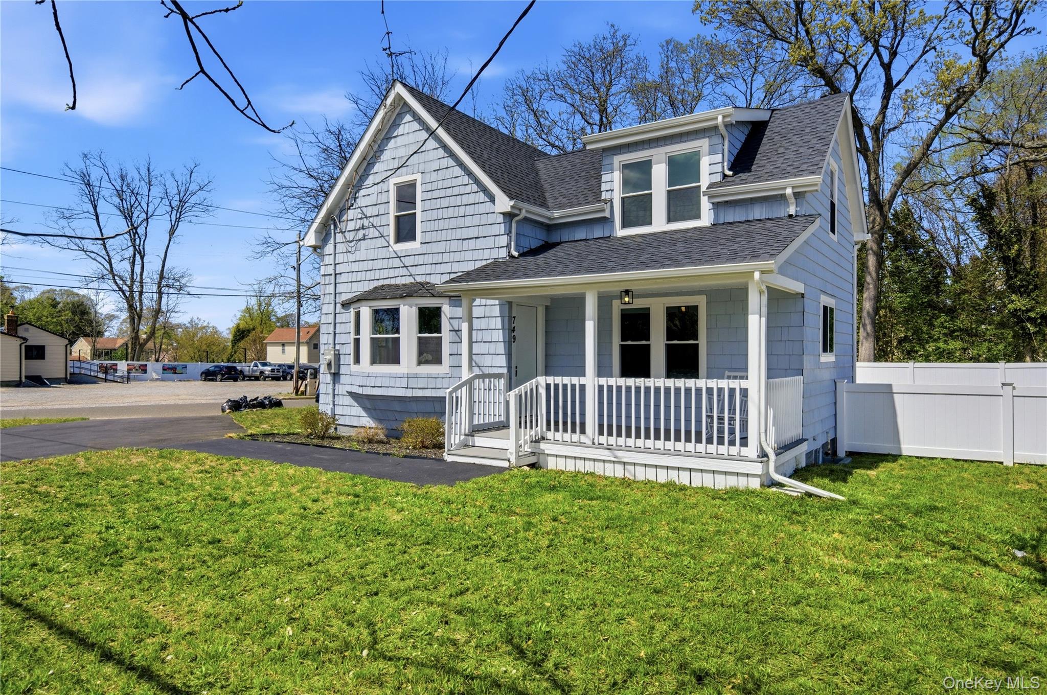 749 E Main Street