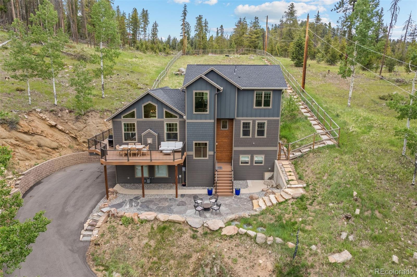 32311 Lodgepole Drive