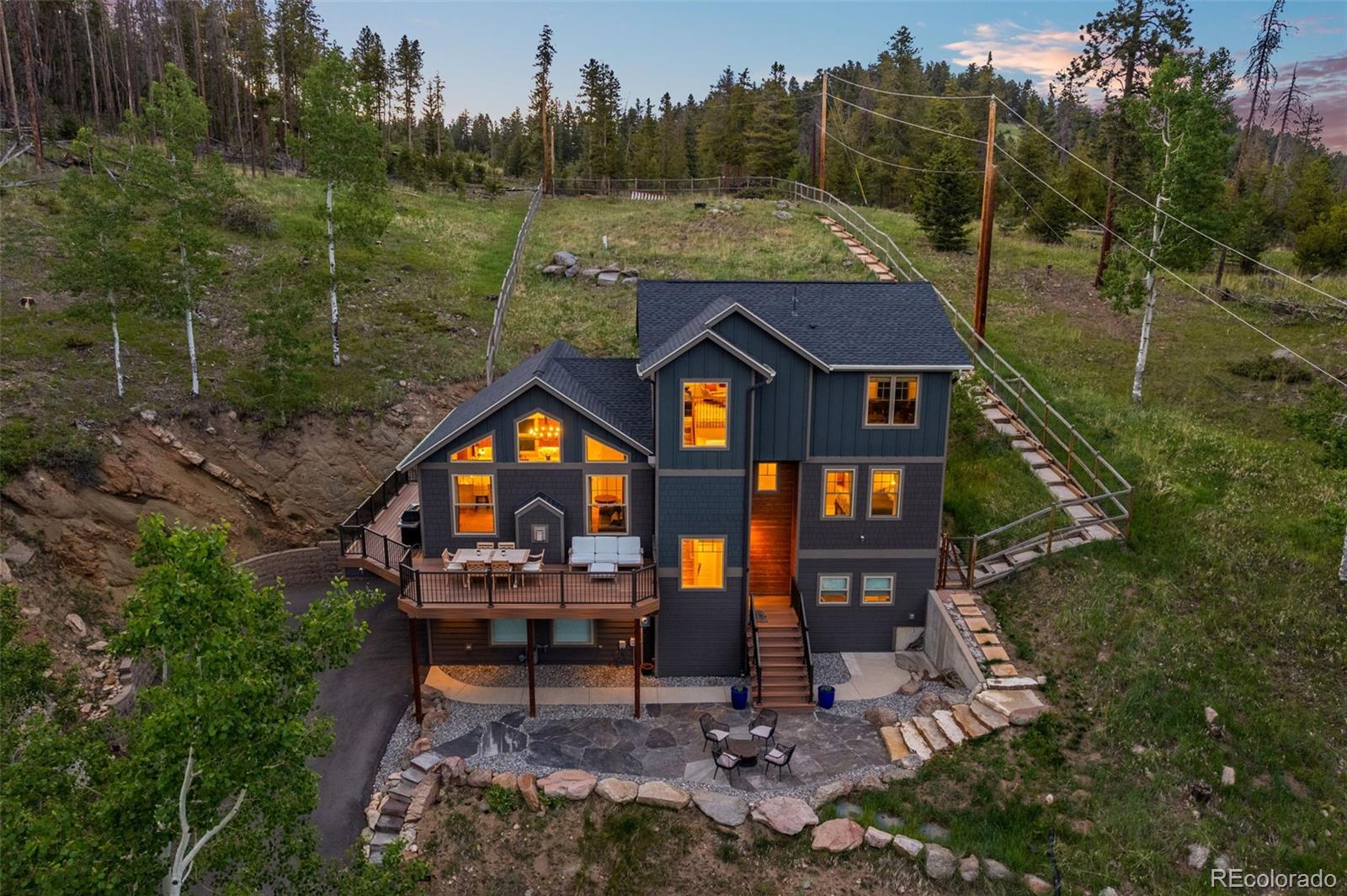 32311 Lodgepole Drive