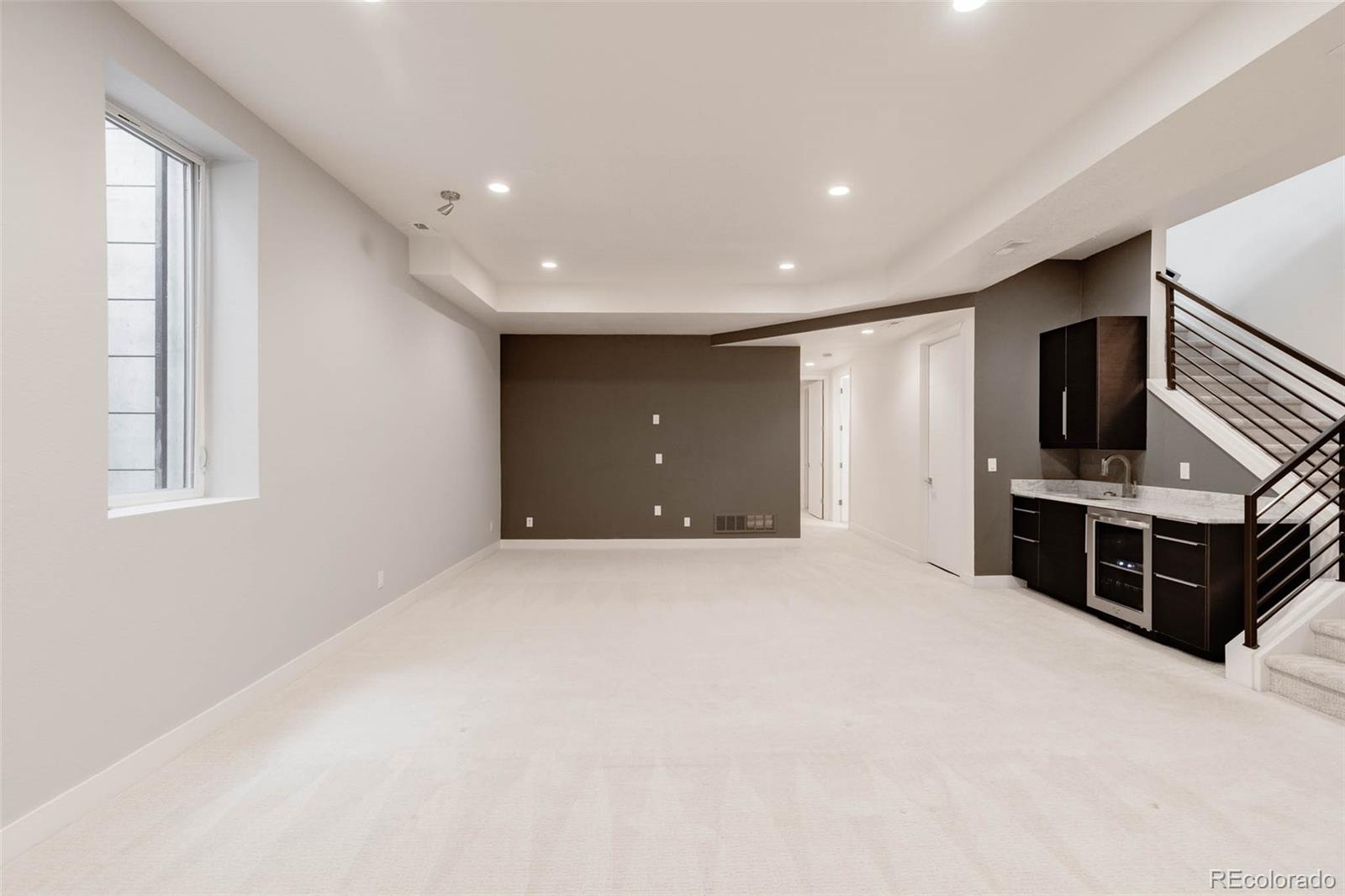 2742 Hazel Court