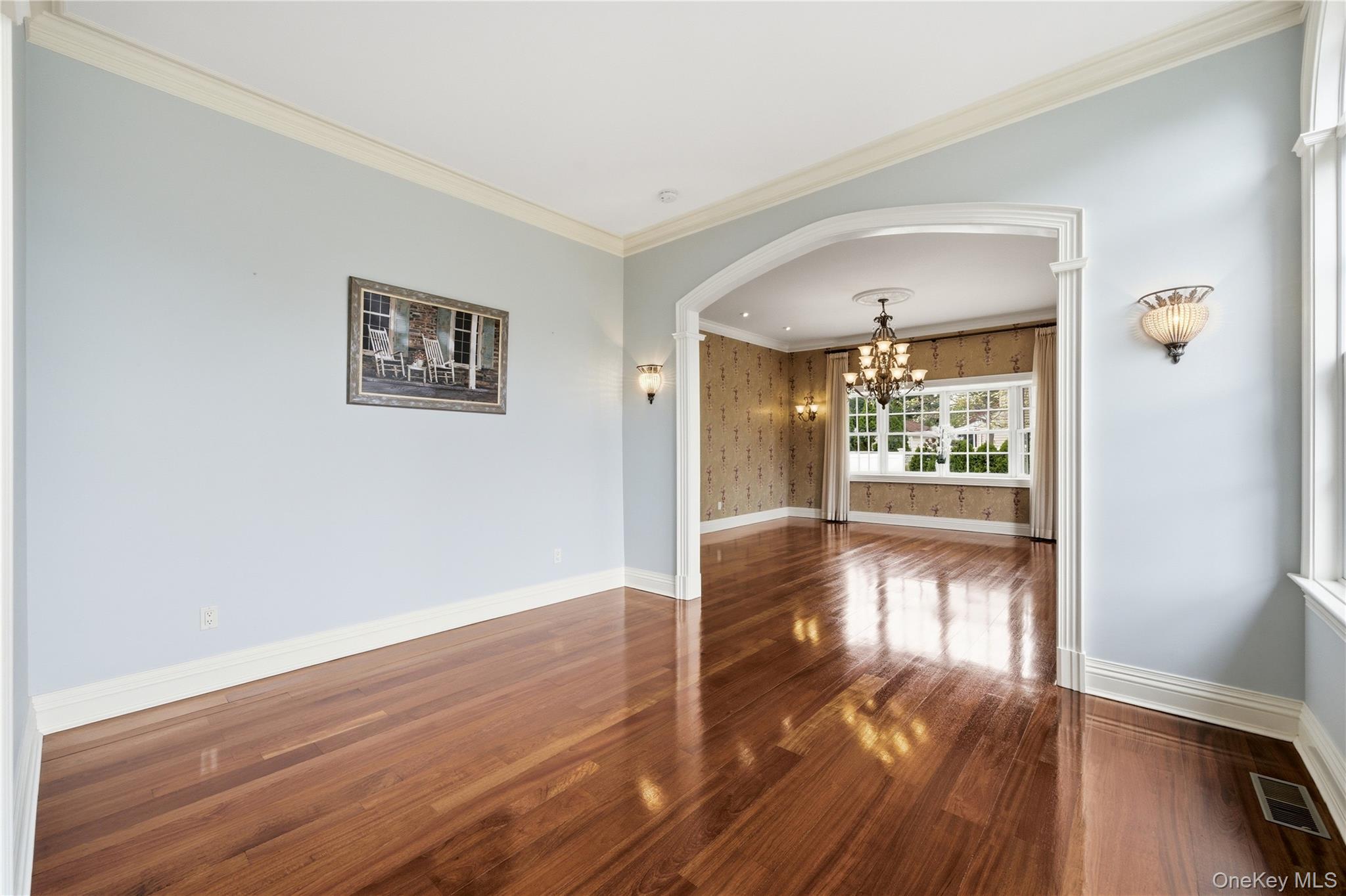 6 Sunhill Road