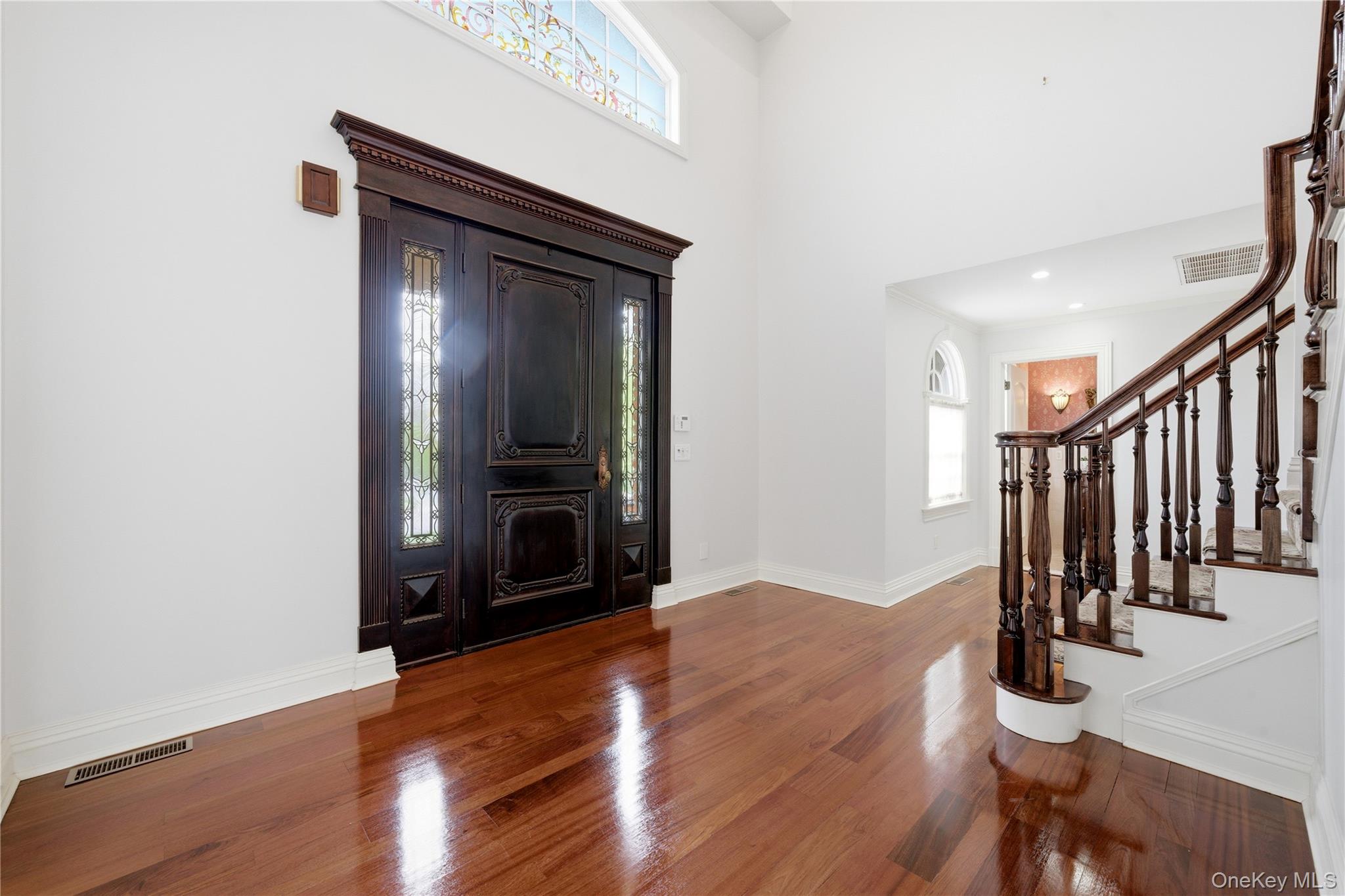 6 Sunhill Road