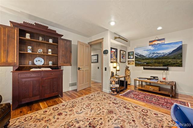 4406 Orofino Place