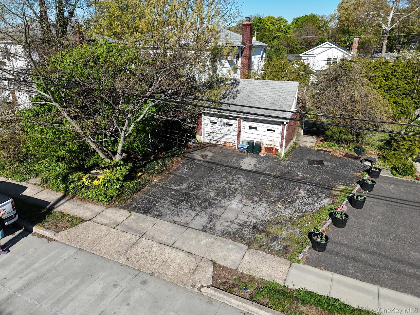 178 S Long Beach Road