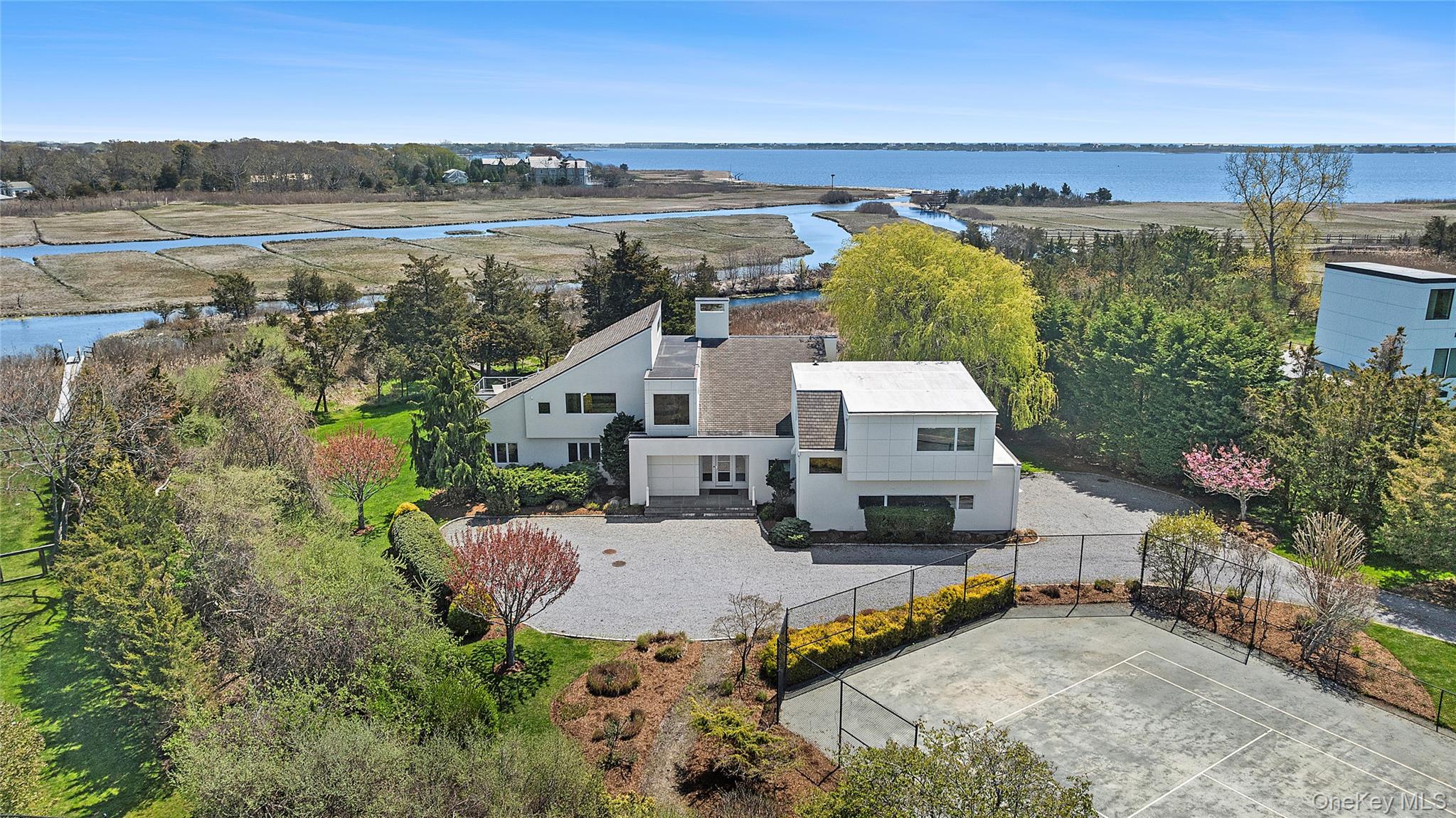 22 Tanners Neck Lane