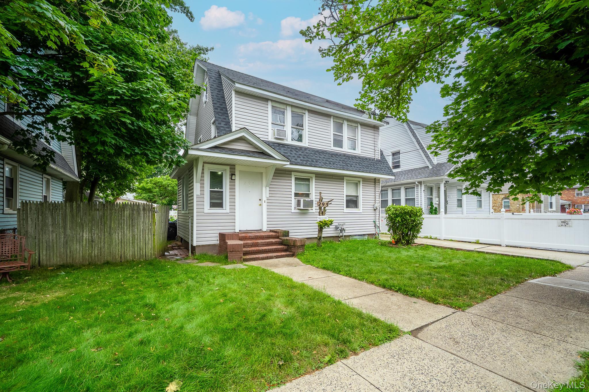 295 Washington Street