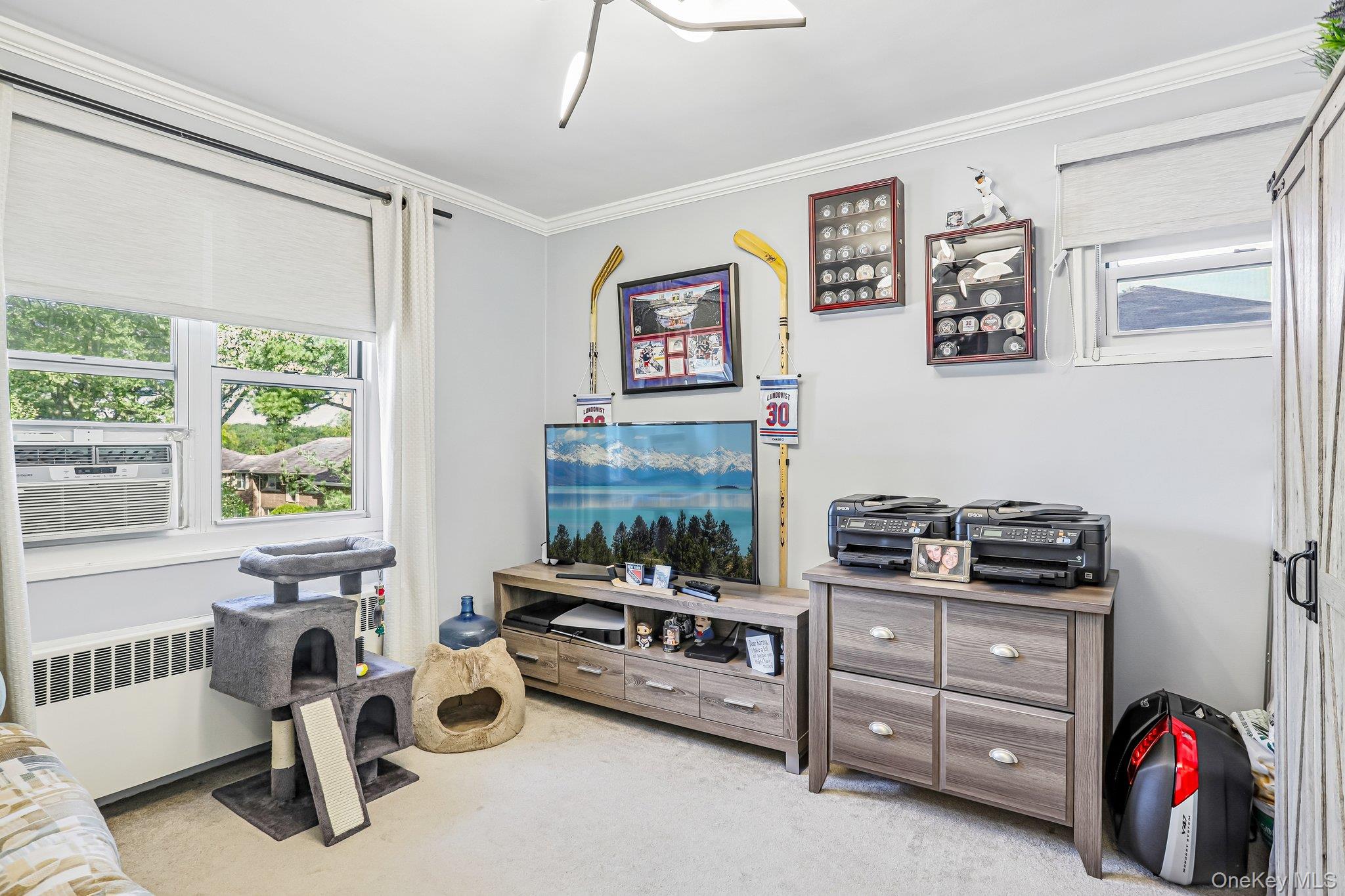 121 N. Broadway Unit: 22K