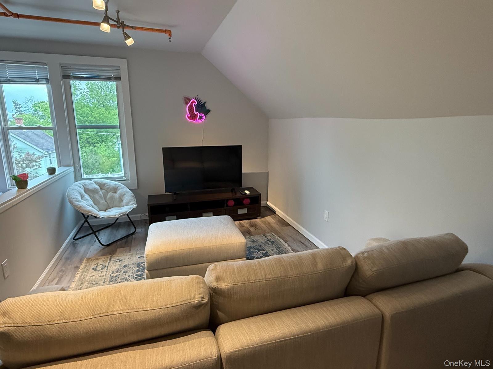 23 Lagrange Avenue