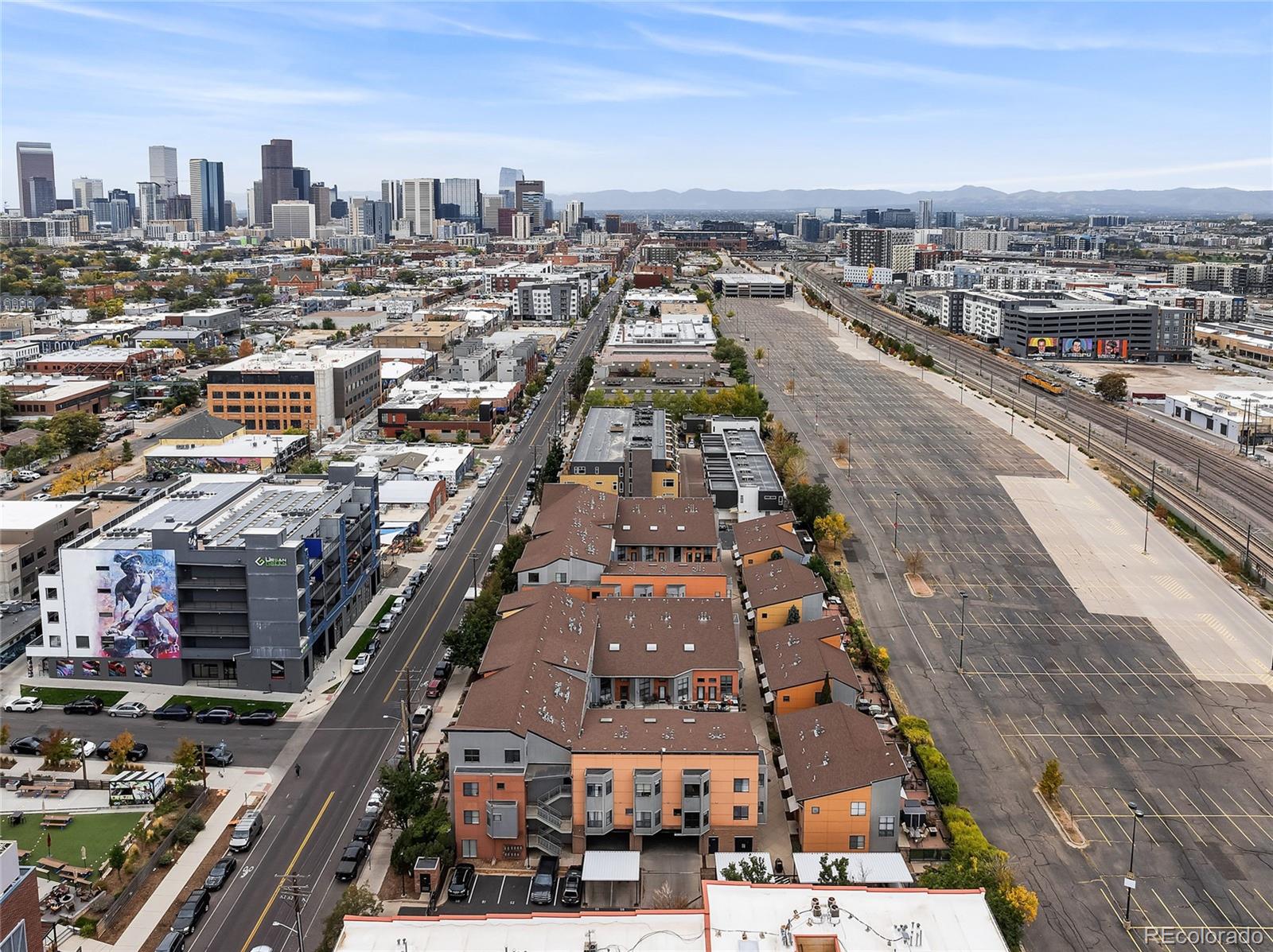 3187 Blake Street Unit: 2