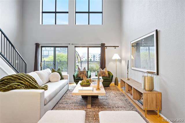 3187 Blake Street Unit: 2