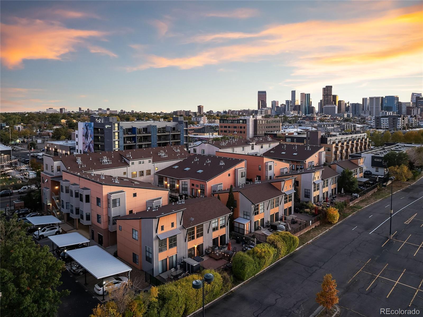 3187 Blake Street Unit: 2