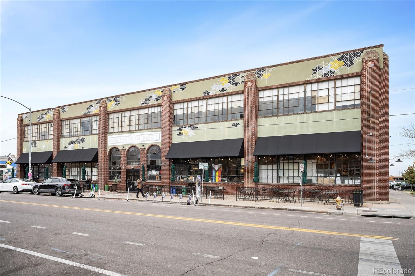 3187 Blake Street Unit: 2