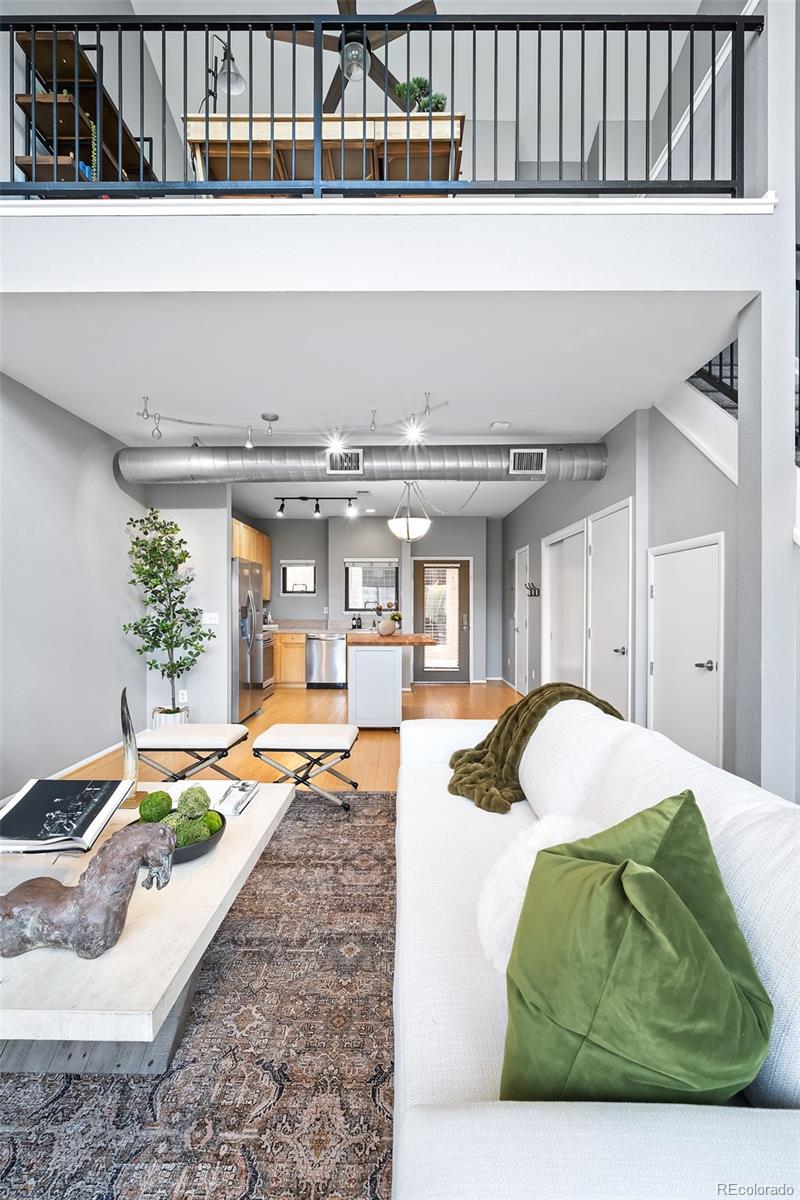 3187 Blake Street Unit: 2
