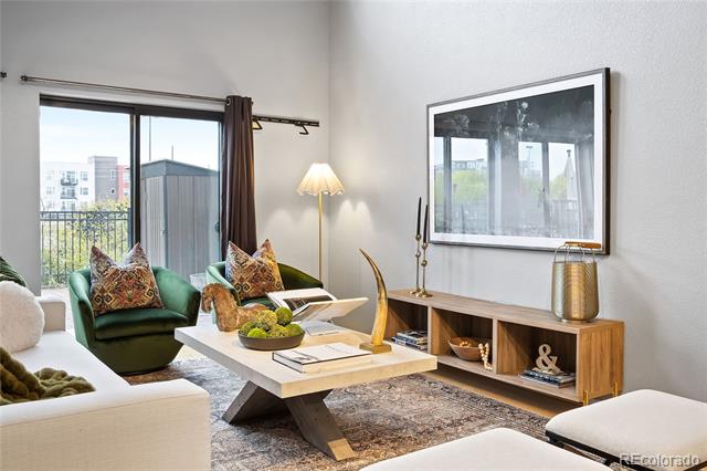 3187 Blake Street Unit: 2