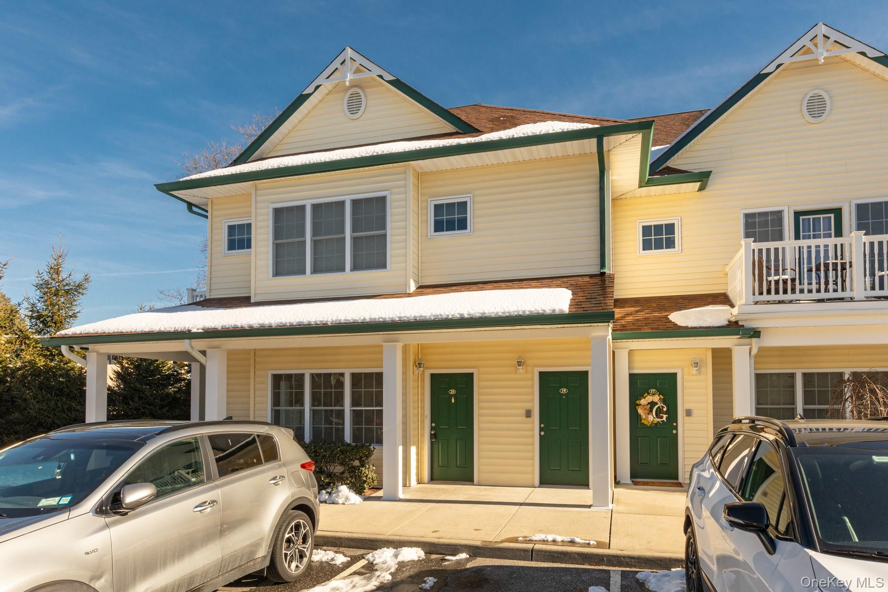 975 Main Street Unit: 12