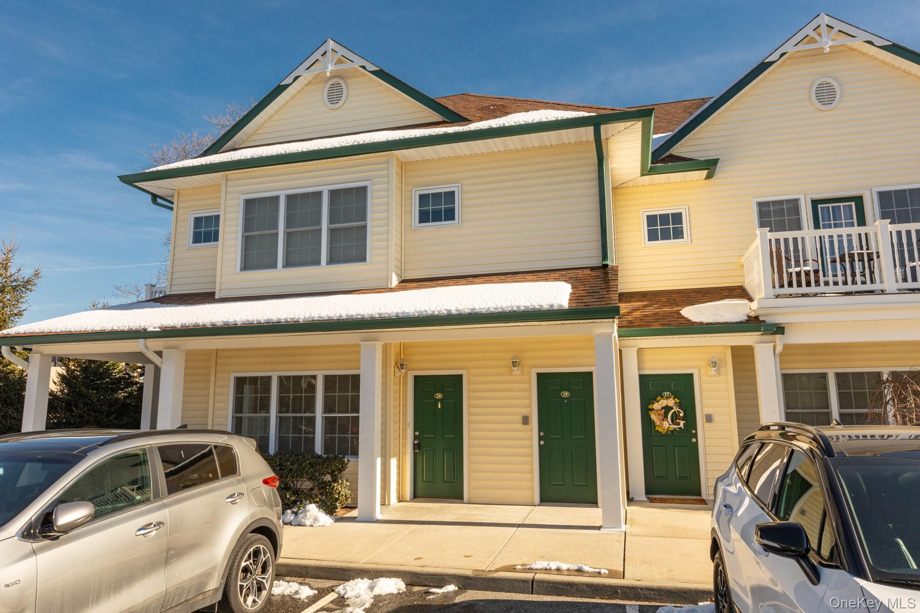 975 Main Street Unit: 12