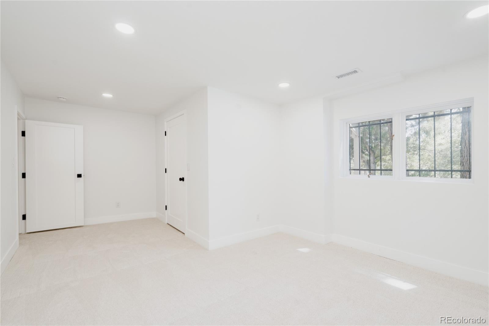 4675 S Yosemite Street Unit: 205