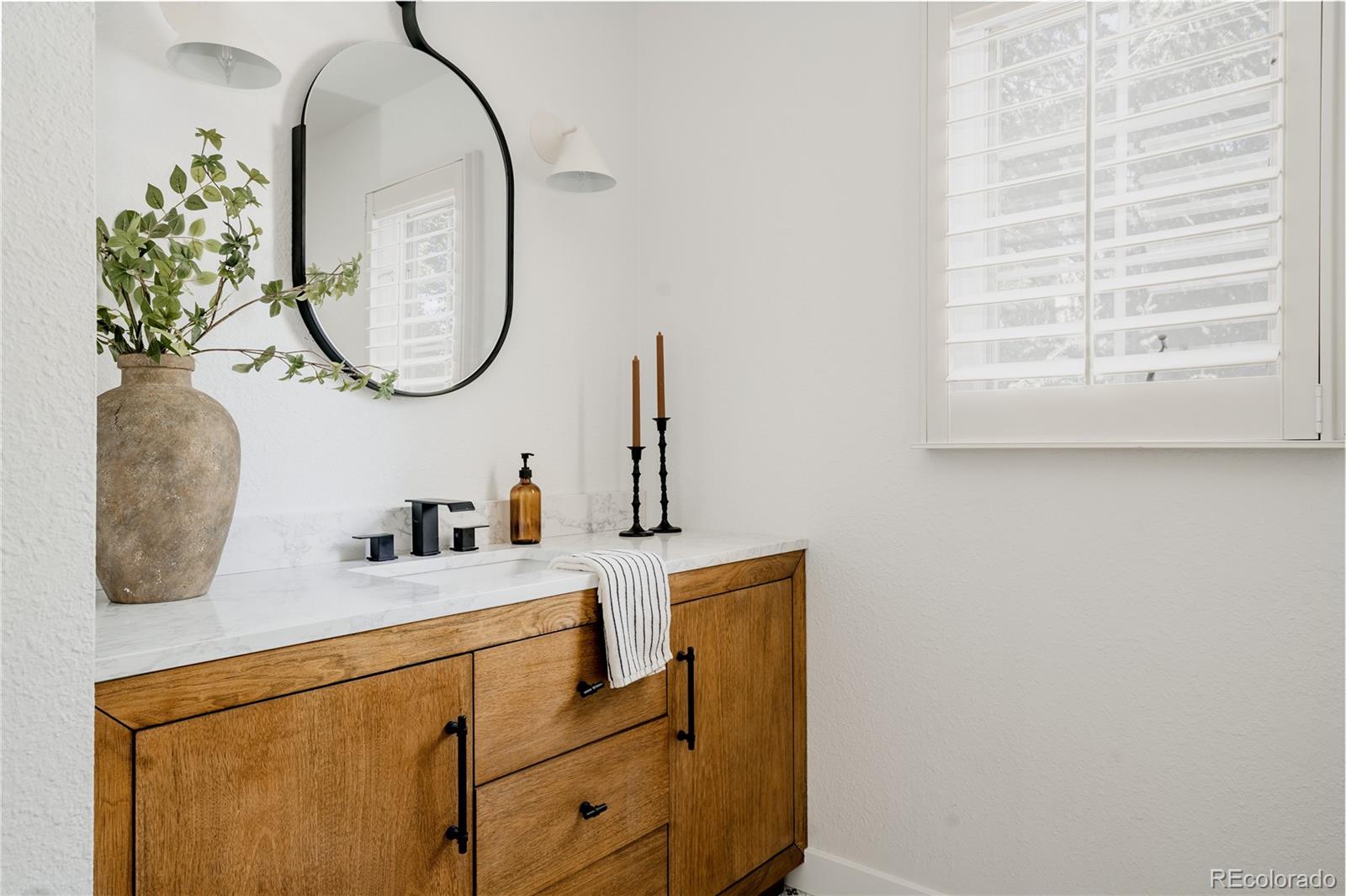 4675 S Yosemite Street Unit: 205