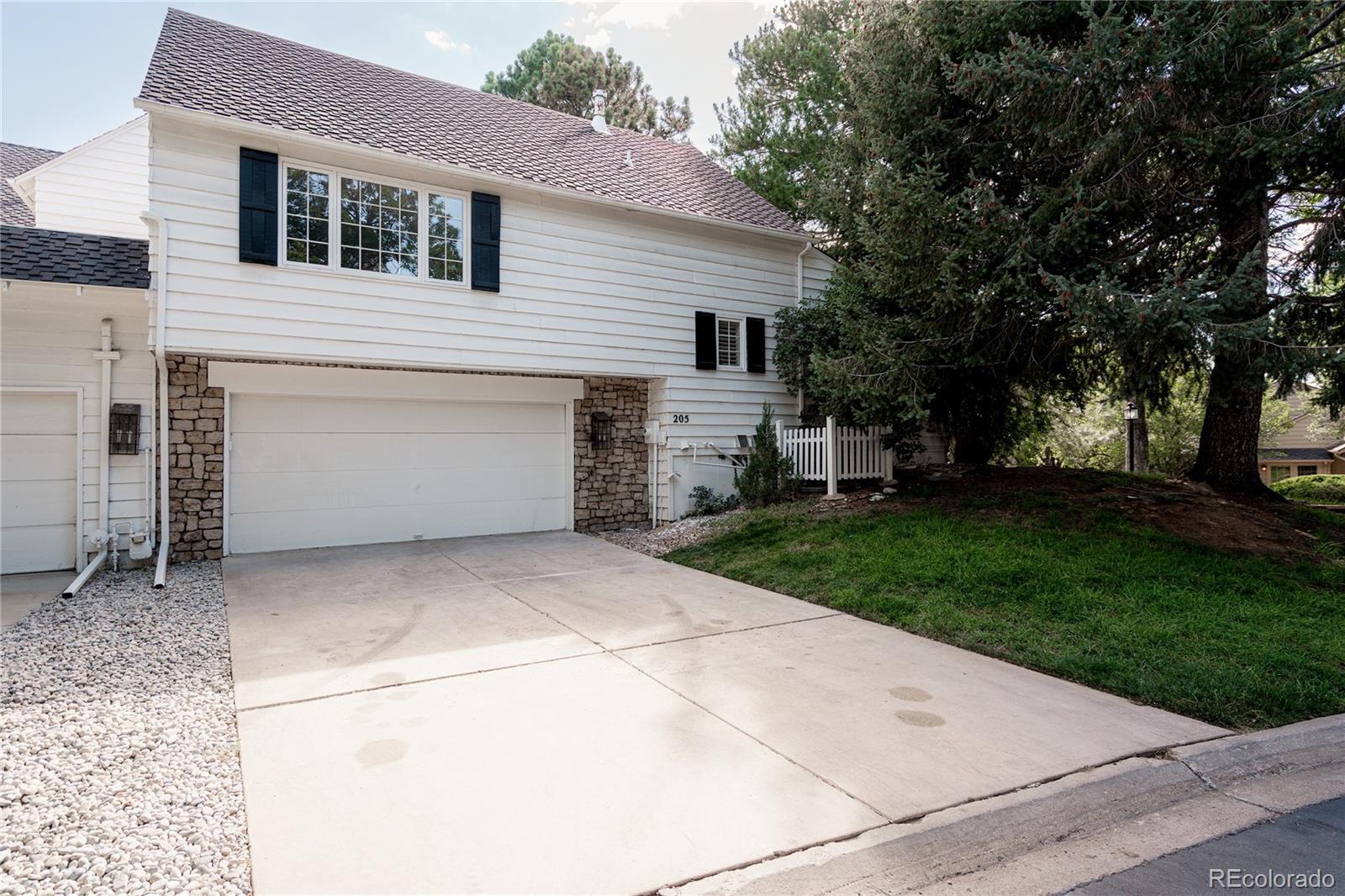 4675 S Yosemite Street Unit: 205
