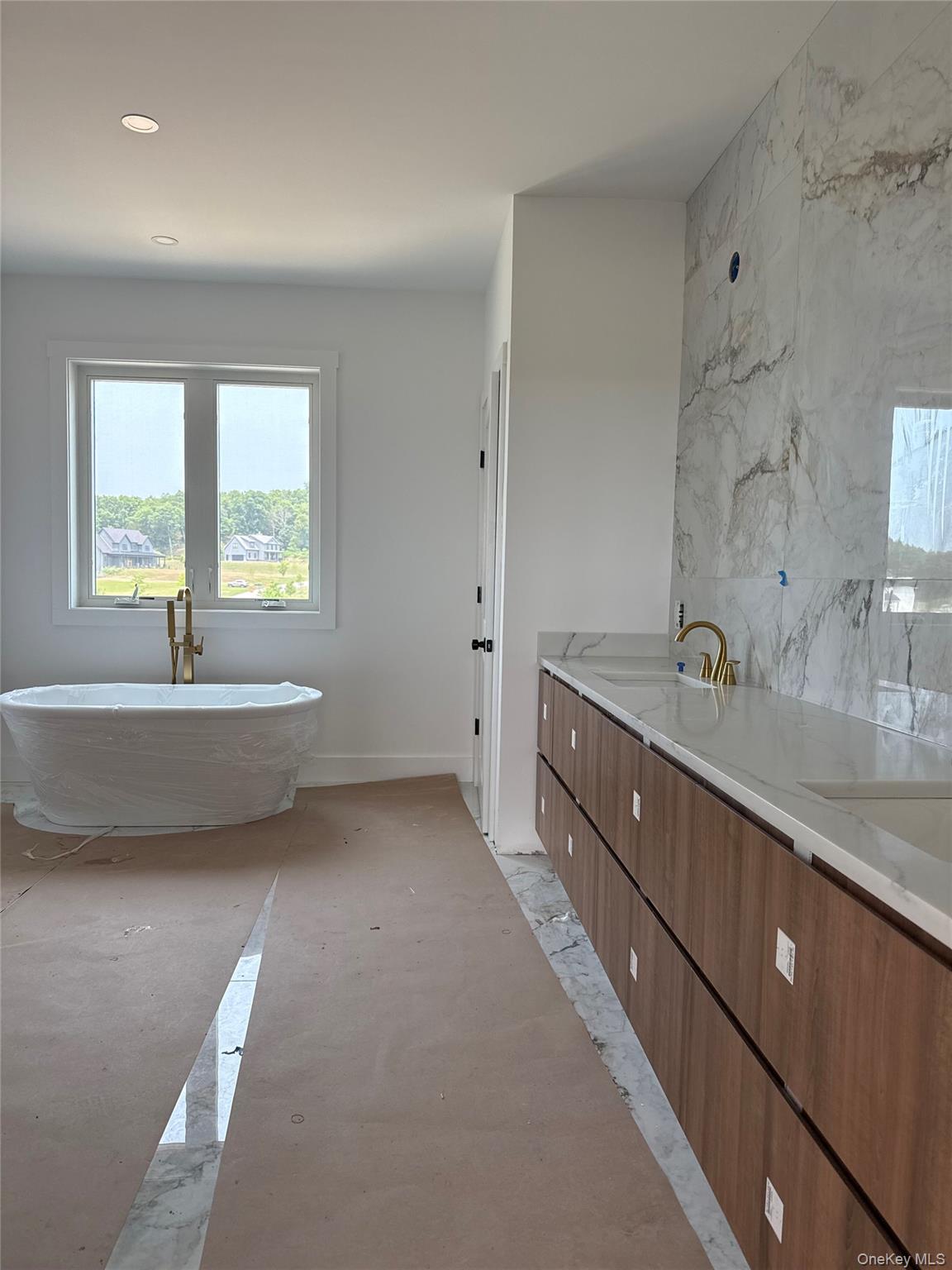 20 Nesheiwat Drive