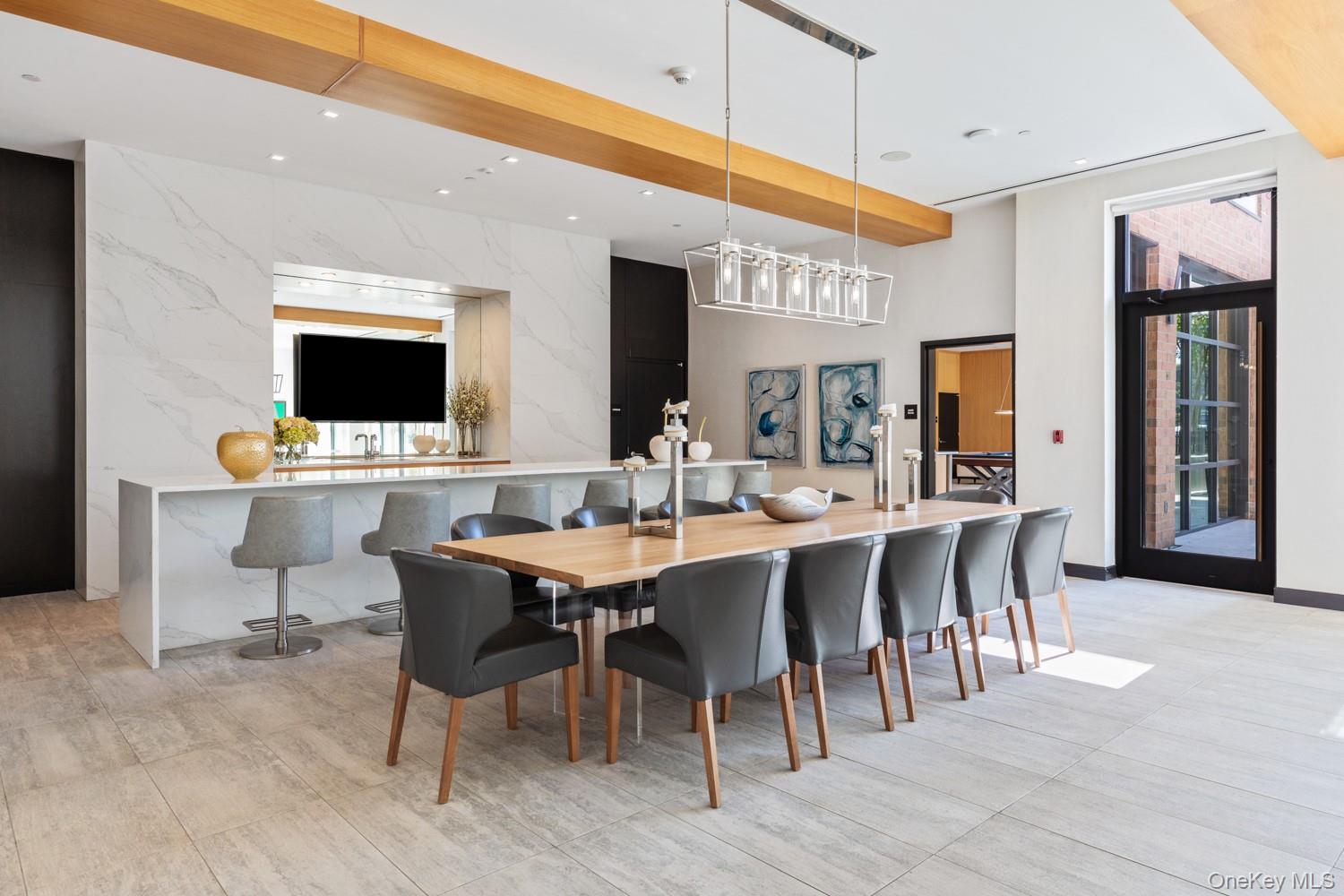 100 Garvies Point Road Unit: 1009