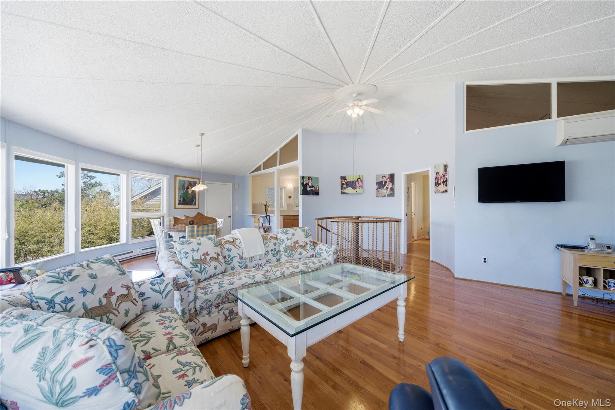 583 Bayberry Walk