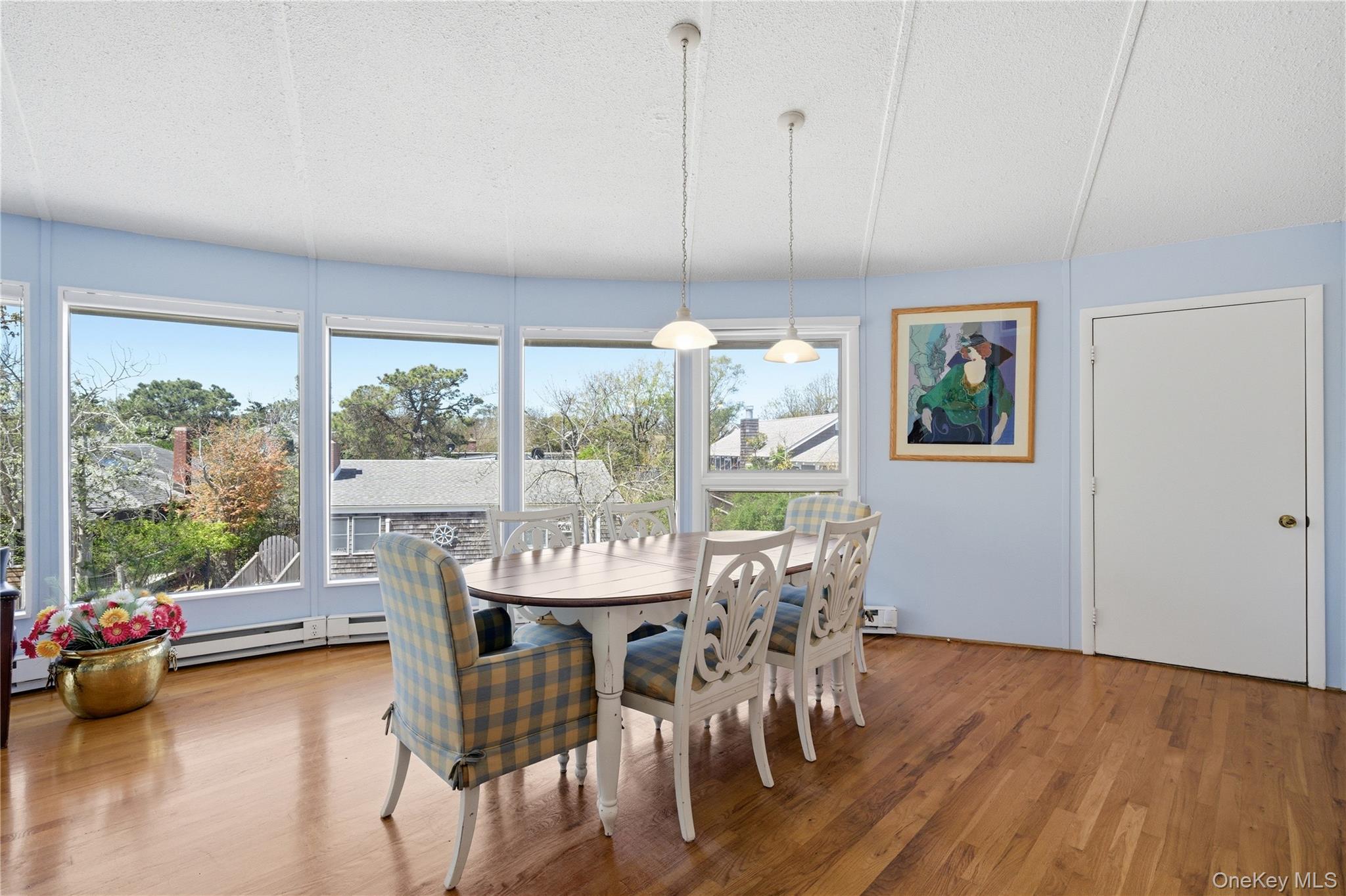 583 Bayberry Walk