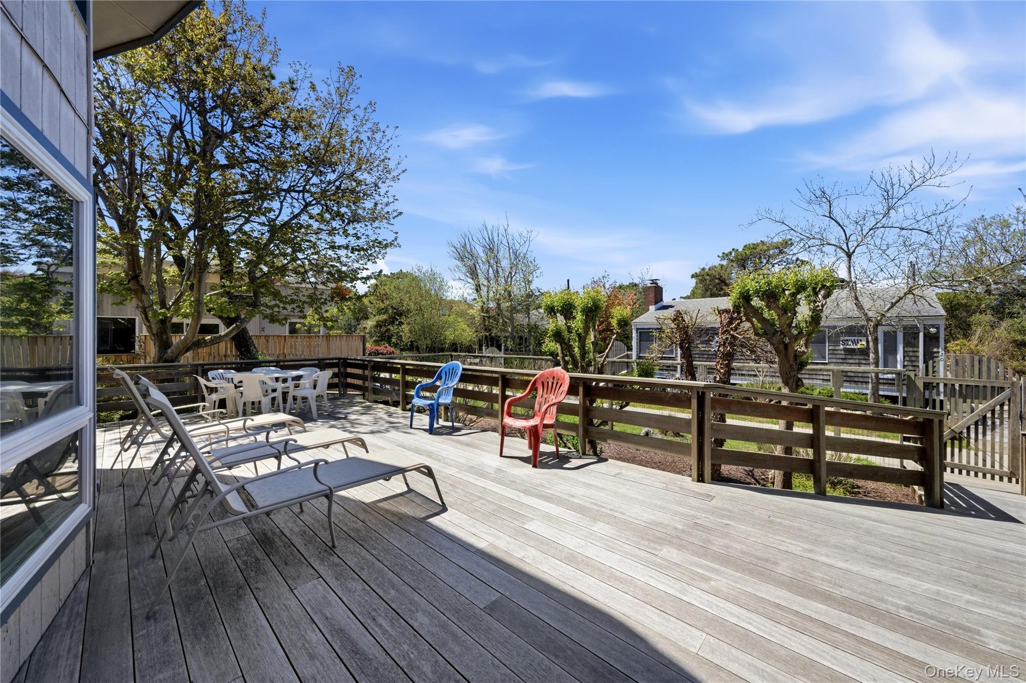 583 Bayberry Walk