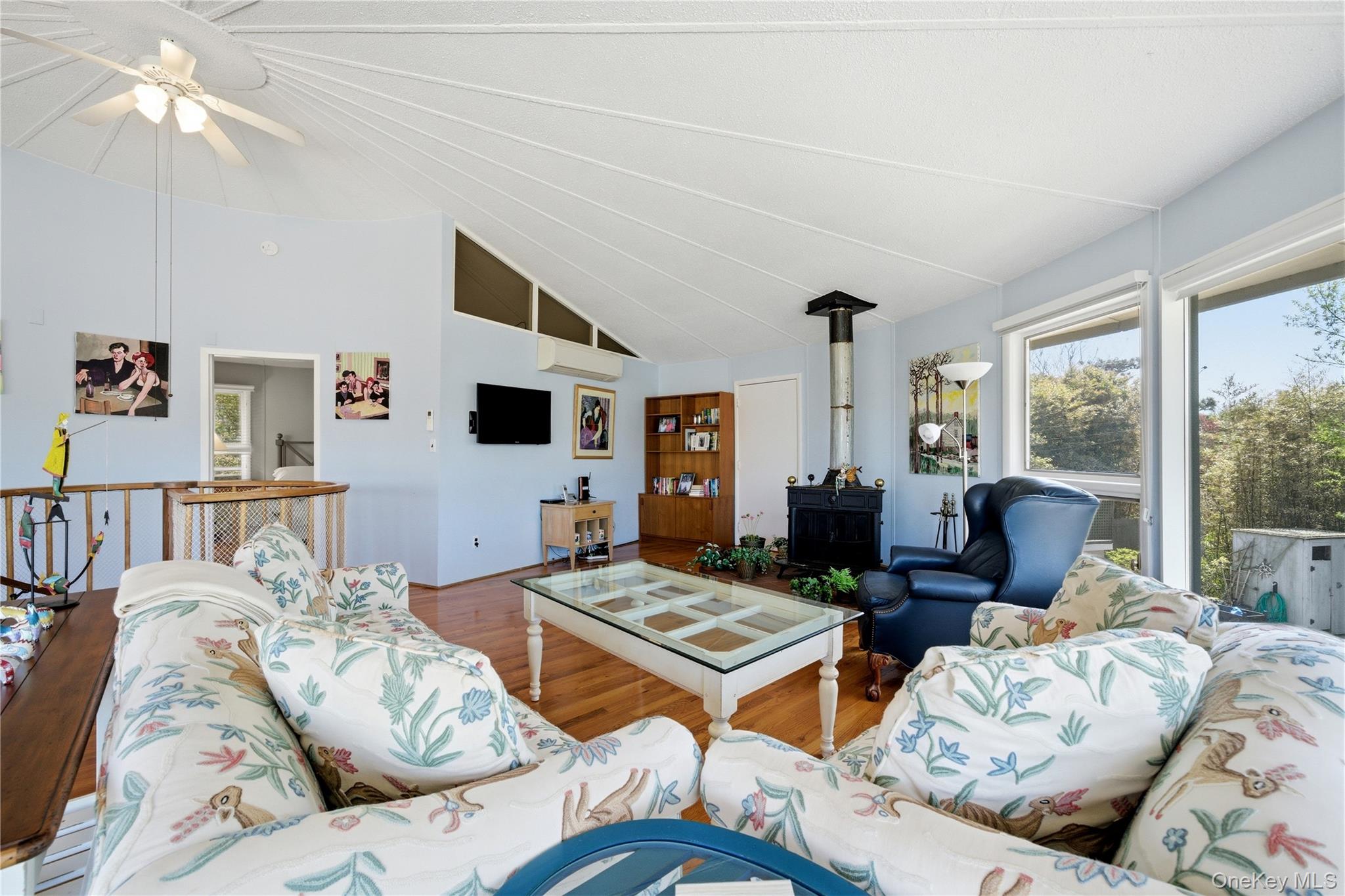 583 Bayberry Walk