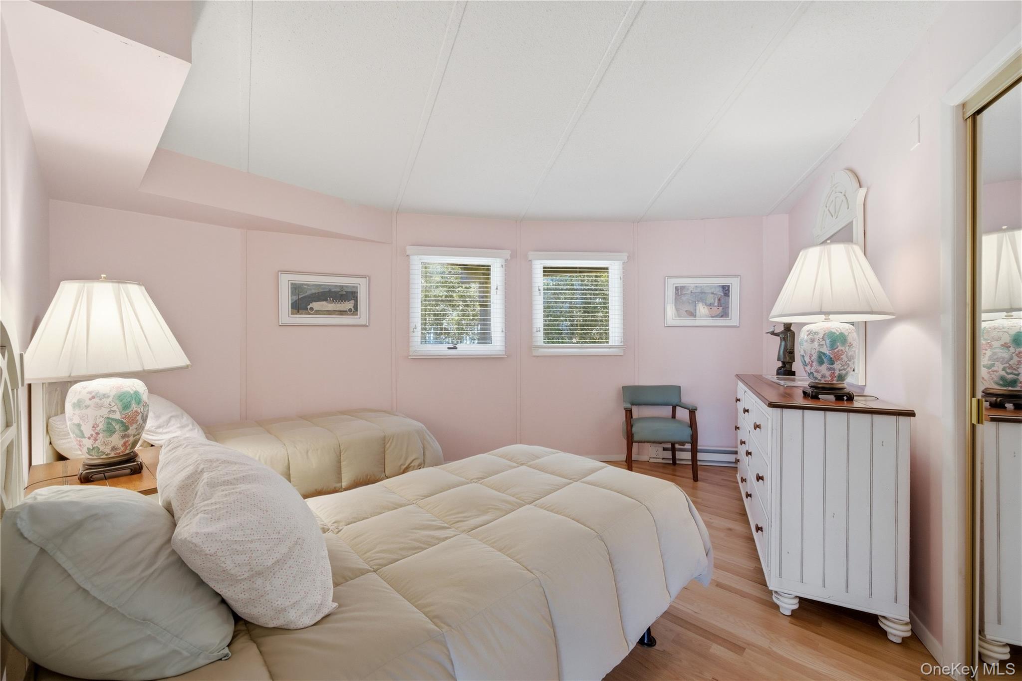 583 Bayberry Walk