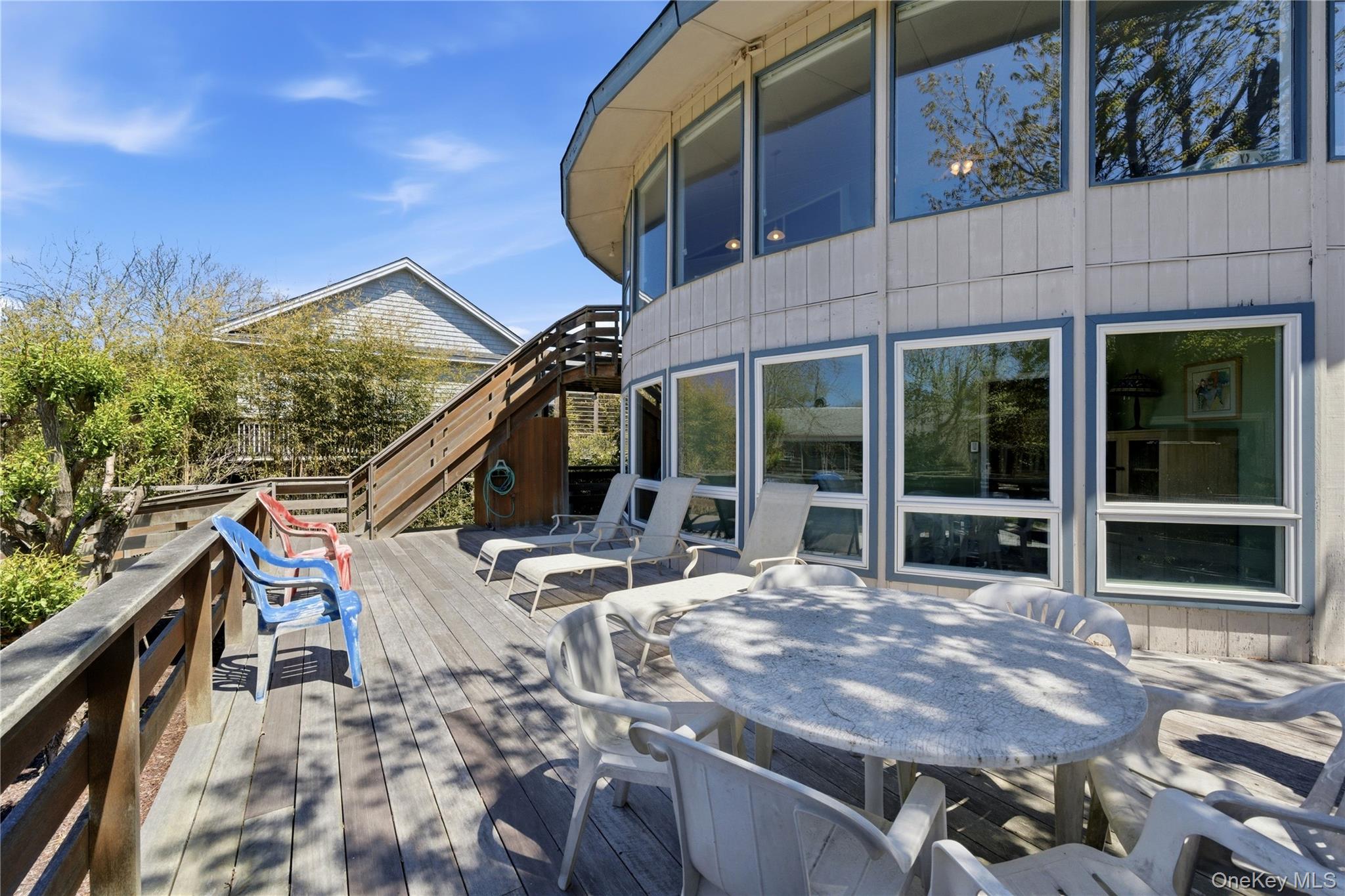 583 Bayberry Walk