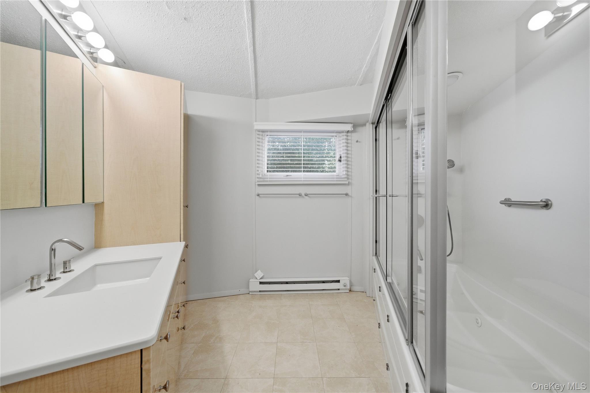 583 Bayberry Walk