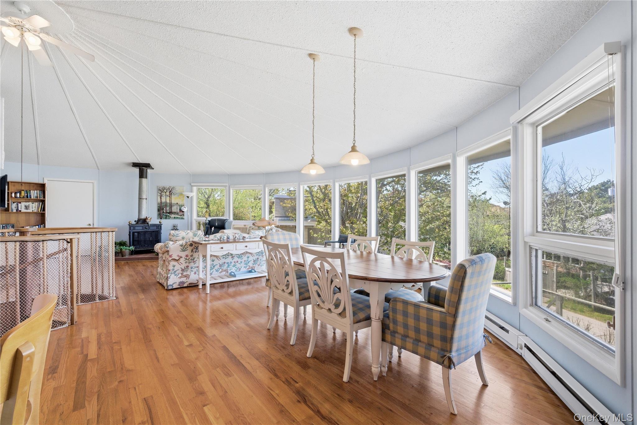 583 Bayberry Walk