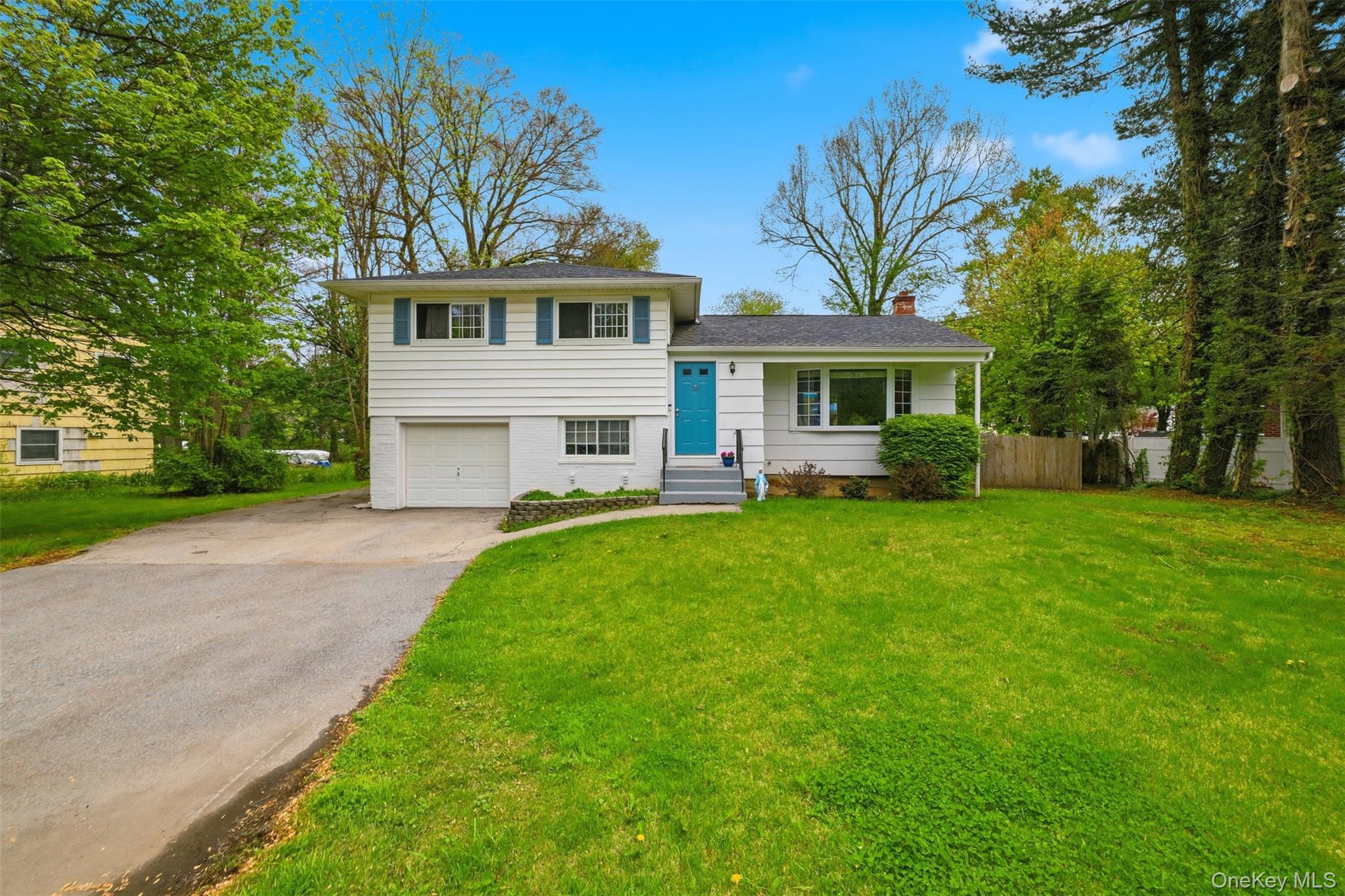 4 Lori Street