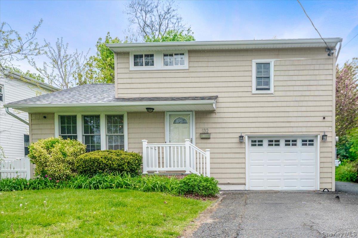 132 Litchfield Avenue