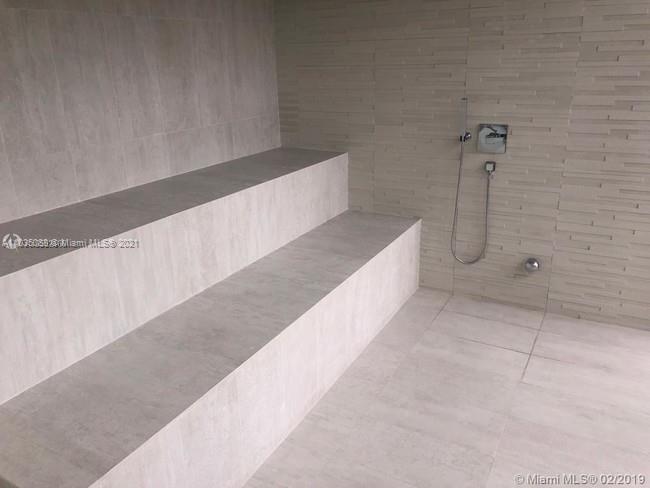 488 NE 18th street Unit: 209