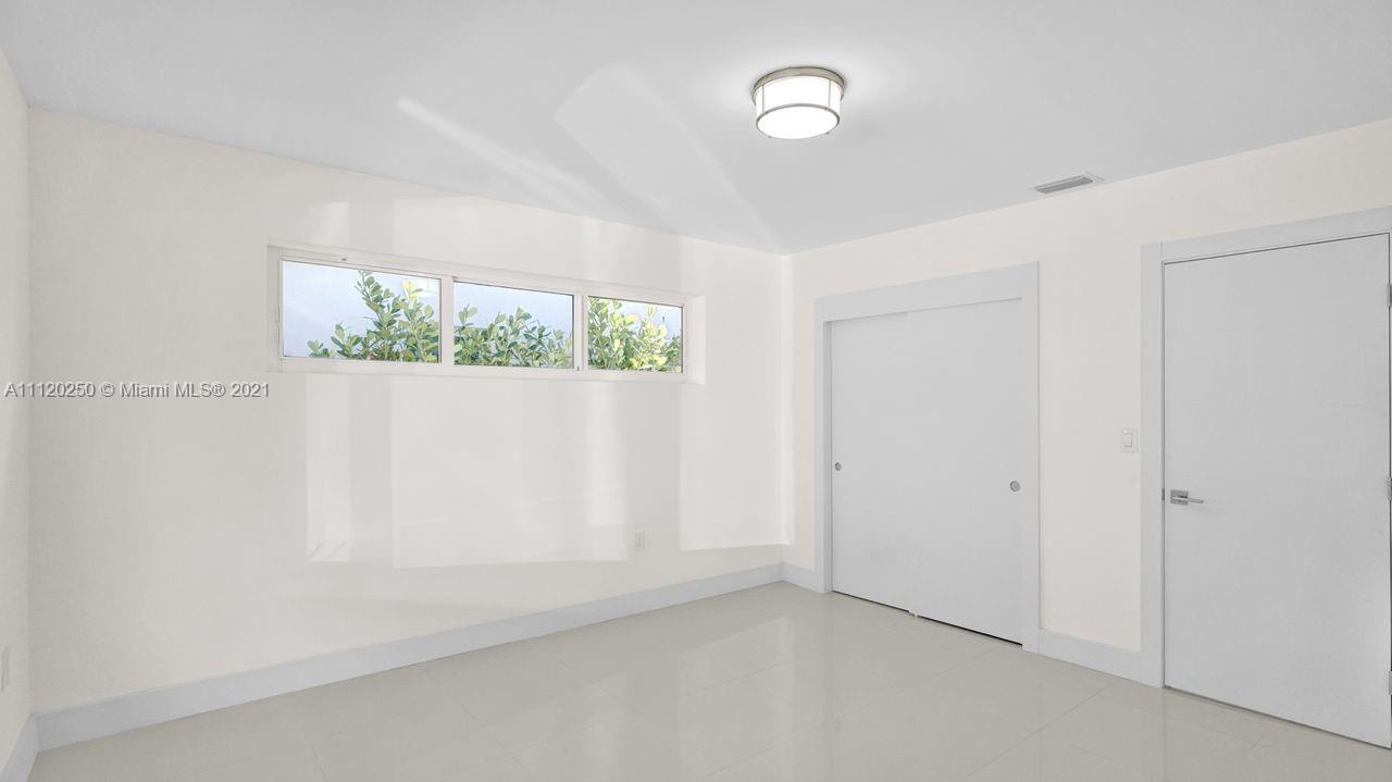 634 Bird Rd