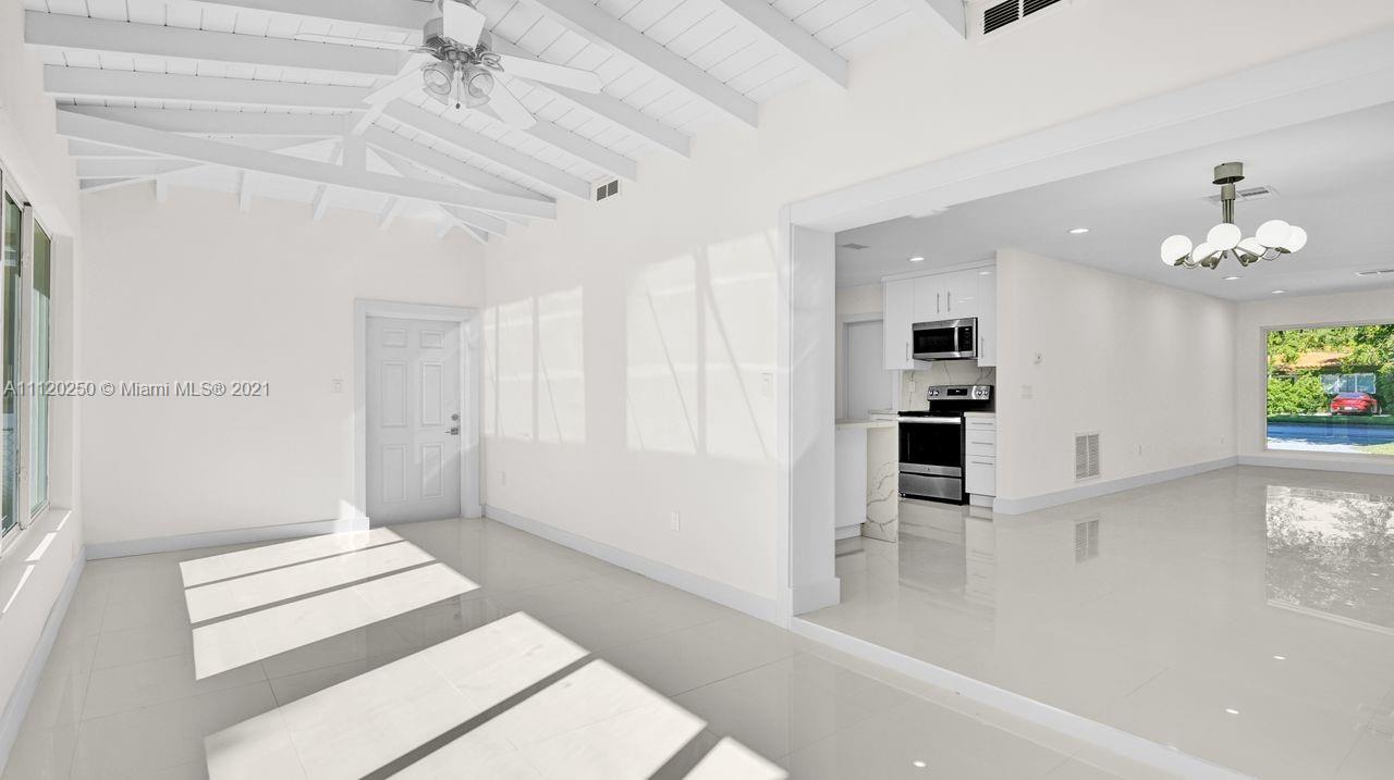 634 Bird Rd