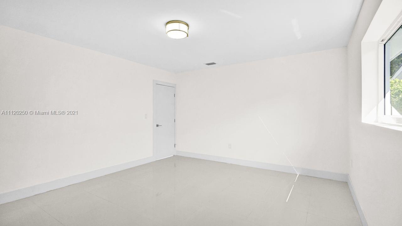 634 Bird Rd