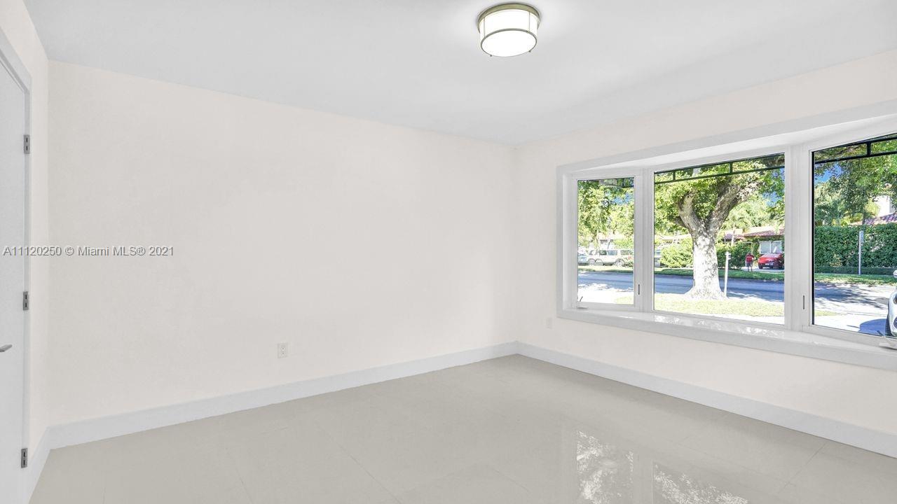 634 Bird Rd