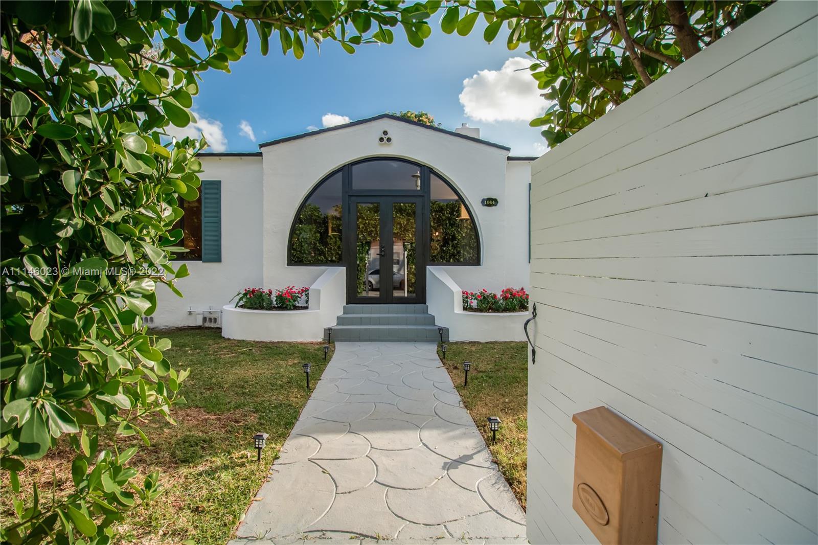 1944 SW 16th Ter