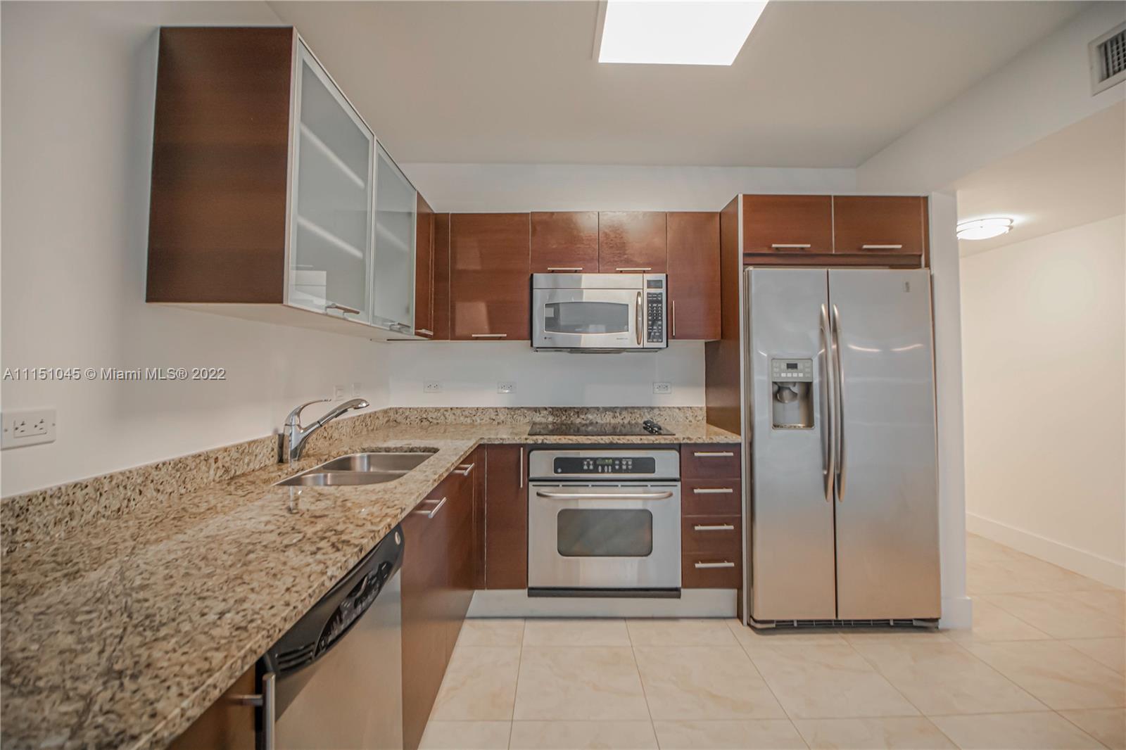 41 SE 5th St Unit: 506