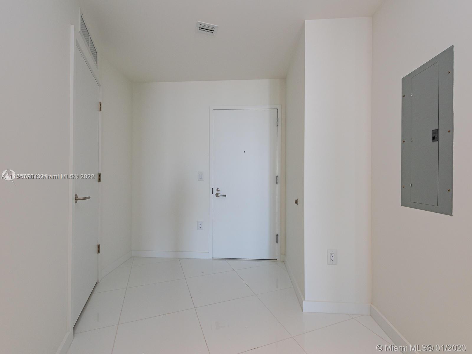 851 NE 1st Ave Unit: 2000