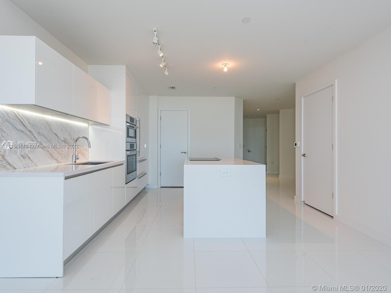 851 NE 1st Ave Unit: 2000