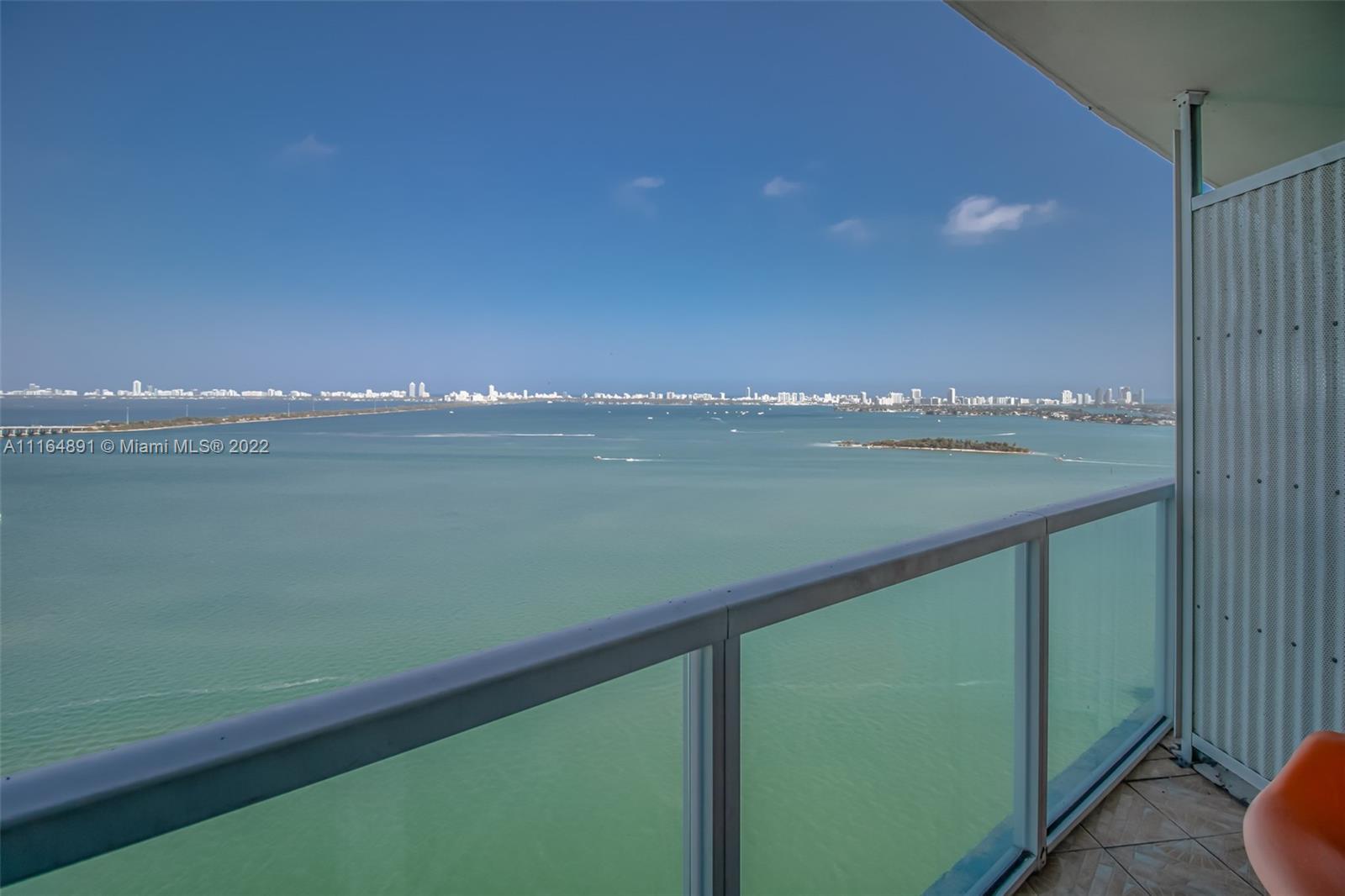 665 NE 25th St Unit: 2405
