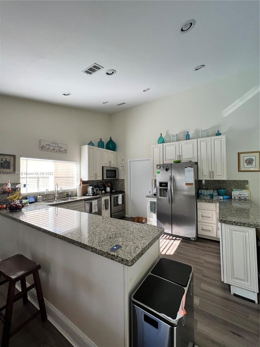 10730 NW 20th Ct