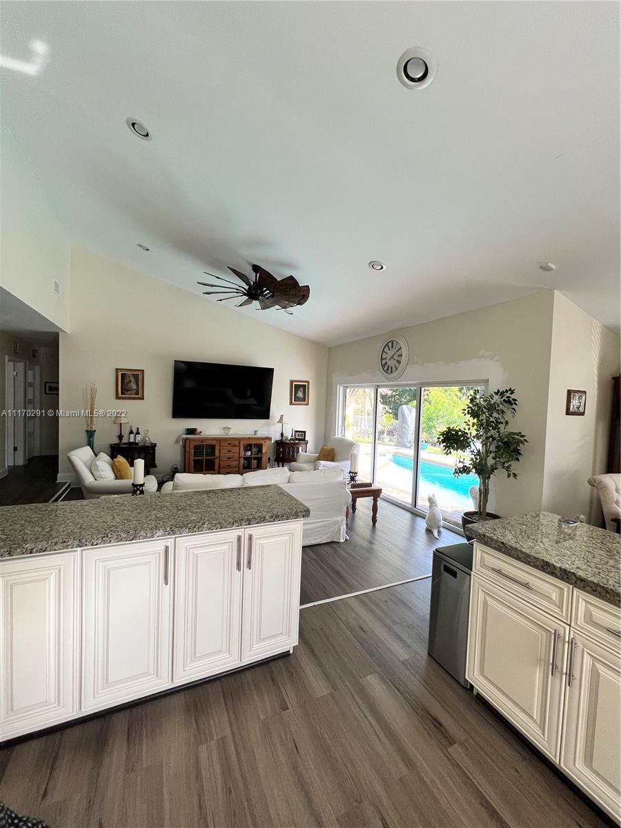 10730 NW 20th Ct