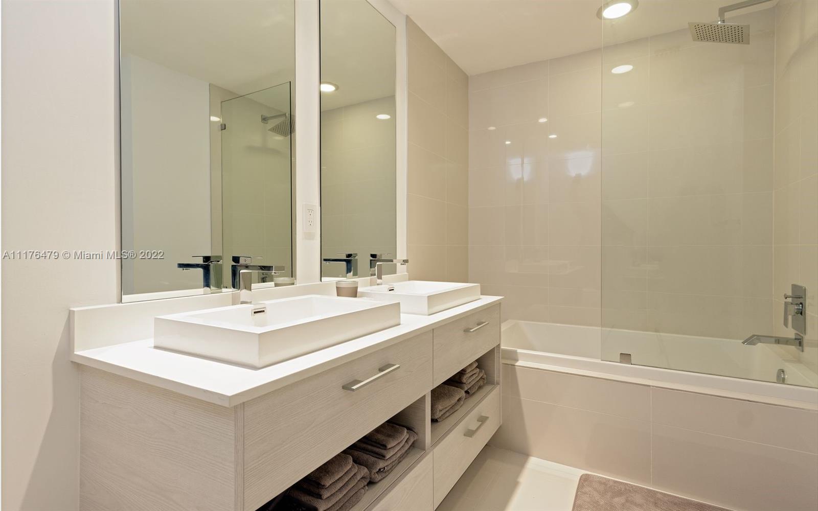 45 SW 9 Street Unit: 1805