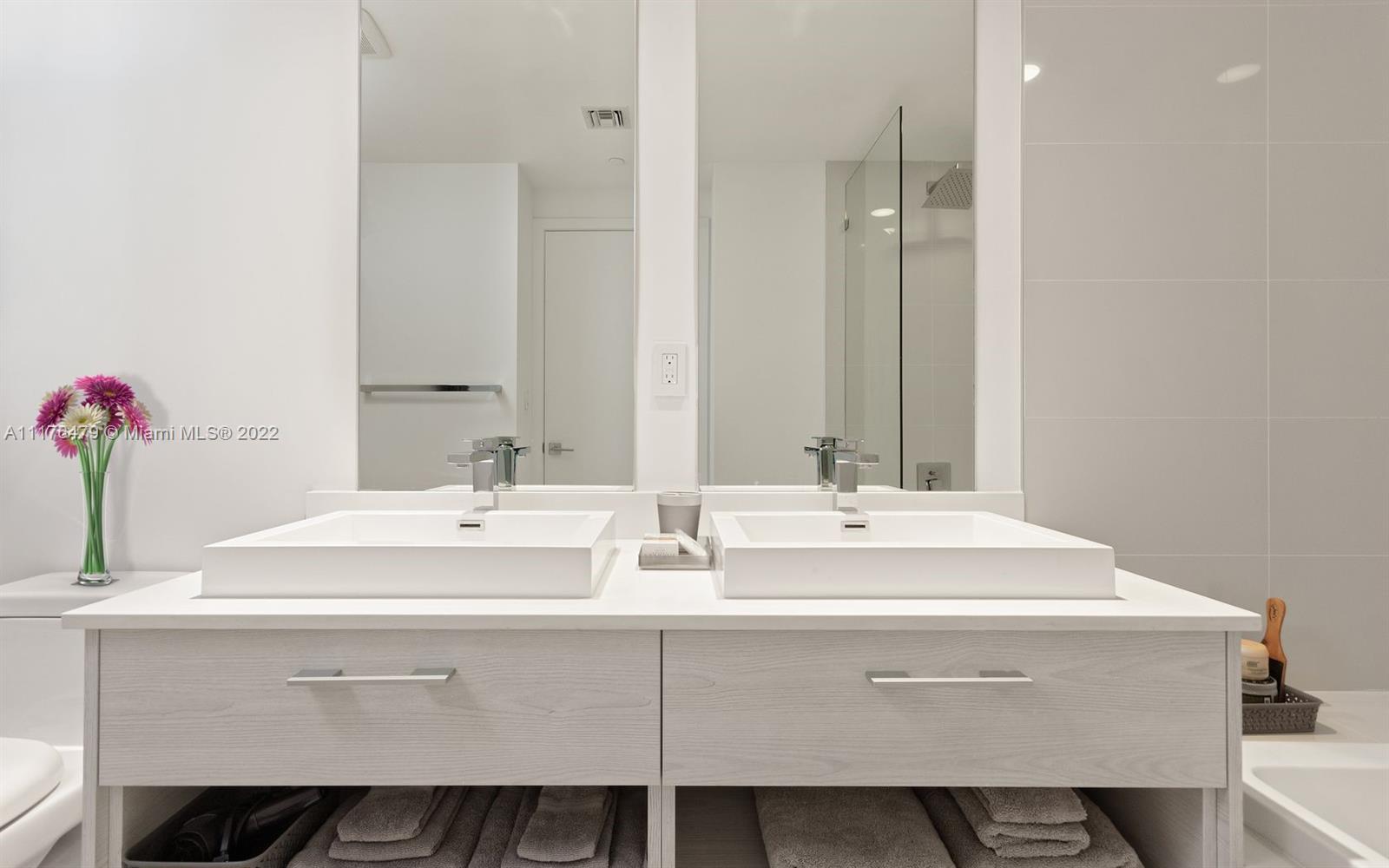 45 SW 9 Street Unit: 1805
