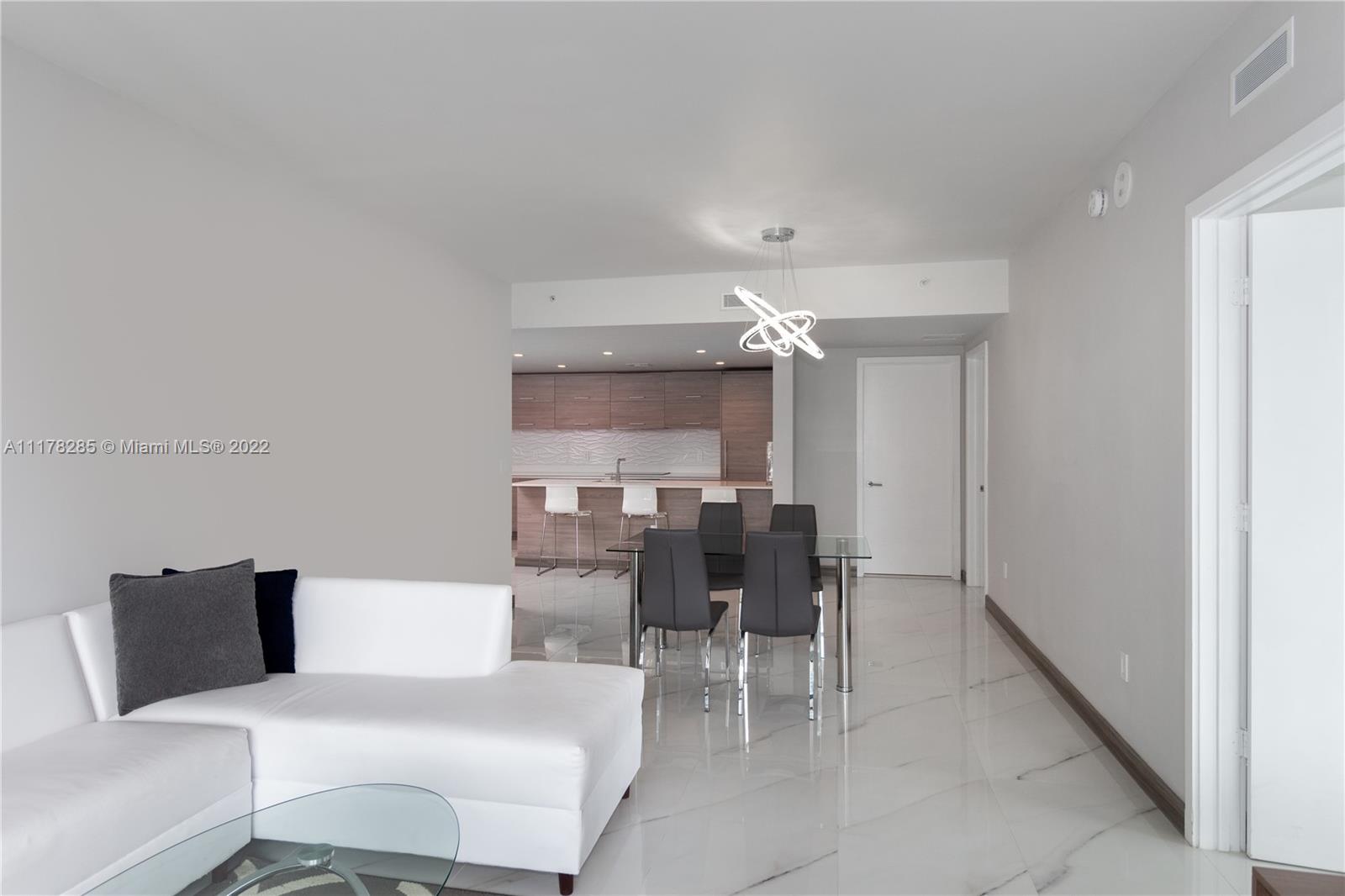 1300 S Miami Ave Unit: 2910
